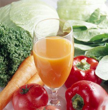 野菜ジュース (vegetable juice)