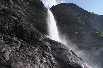 Obraz premium Wasserfall Weisstannental Switzerland