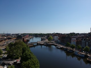 Fototapeta na wymiar Untertrave Lübeck und Drehbrücke aus der Luft