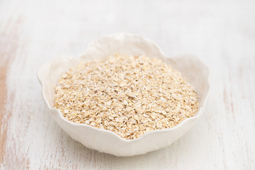 oat meal in white bowl