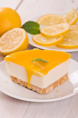 Lemon cheesecake. 