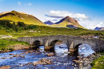 Bridge in scottish highland - obrazy, fototapety, plakaty