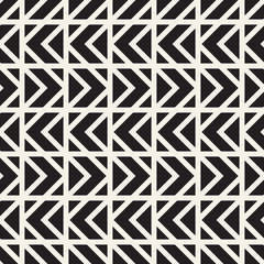 Vector seamless pattern. Modern stylish abstract texture. Repeating geometric tiles