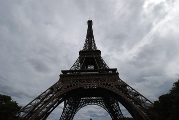  Eiffel Tower; sky; cloud; landmark; tower