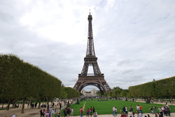 Fototapeta na wymiar Eiffel Tower; landmark; tower; national historic landmark; tourist attraction