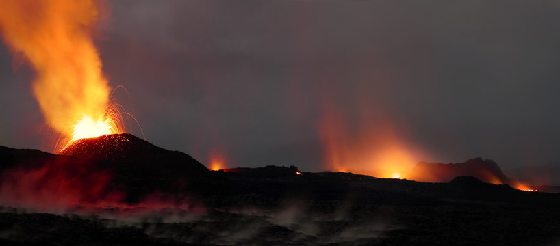 &eacute;ruption du Piton de La Fournaise, La R&eacute;union.