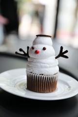 Snowman cupcake