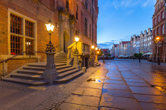 Architecture of the city hall in Gdansk at dawn, Poland