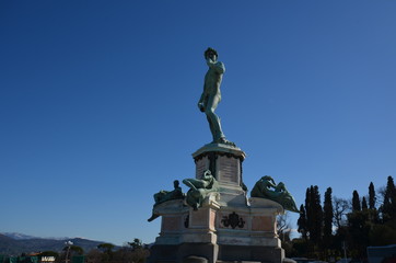  Piazzale Michelangelo; statue; sky; monument; landmark