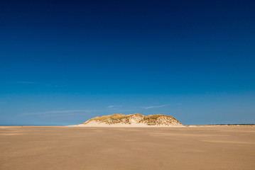 Fototapeta na wymiar Island, Dune, Beach
