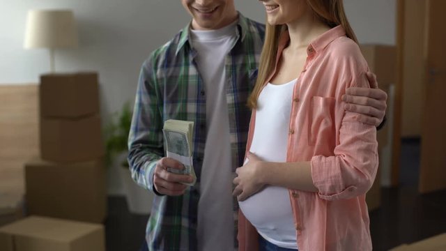 Pregnant couple taking credit for apartment, favorable percent rate for families