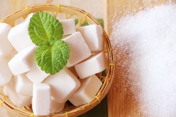 sugar cubes and white sugar for cooking