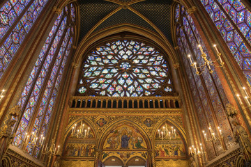 Fototapeta na wymiar The Sainte Chapelle (Holy Chapel) in Paris, France. The Sainte Chapelle is a royal medieval Gothic chapel in Paris and one of the most famous monuments of the city