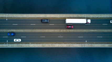 Top down of a bridge with traffic