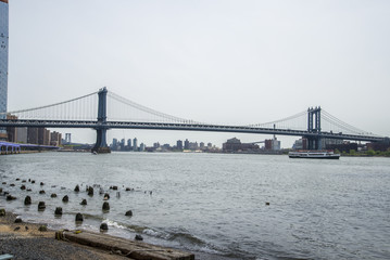 A view of Manhattan bridge