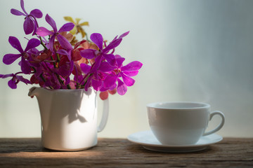 Coffee cup with flower