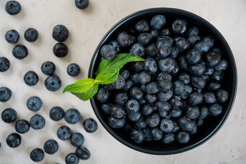 Fresh blueberries in a bowl