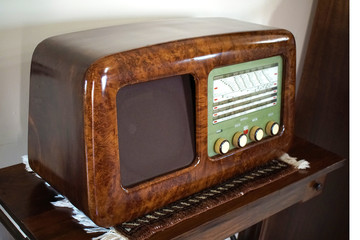 very old radio with briar structure