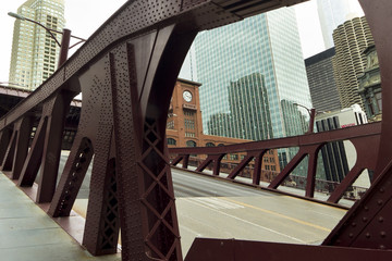 Levée des ponts sur la rivière Chicago
