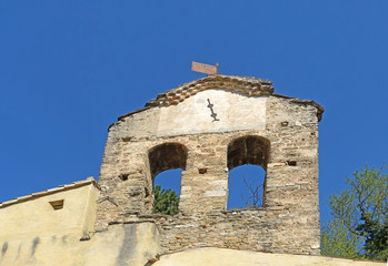 Fototapeta na wymiar clocher du village