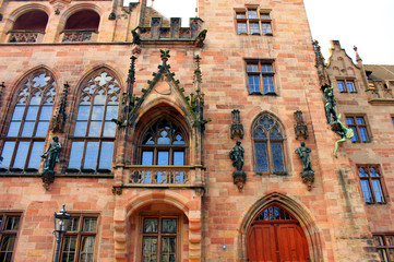 Fototapeta premium architecture dans la vile de saarbrück en allemagne