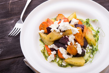 Vegetarian salad of cottage cheese