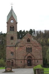 Fototapeta na wymiar Verkündigungskirche,, Kirche in Eschbourgh im stadtteil Graufthal im Elsass Frankreich