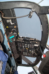 Helikopter kokpiti