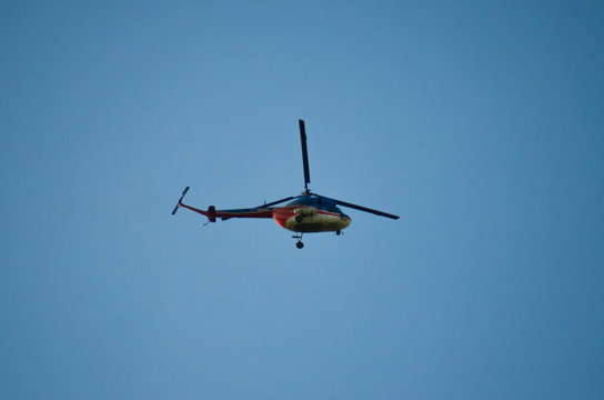 HELICOPTER, RISE IN THE SKY