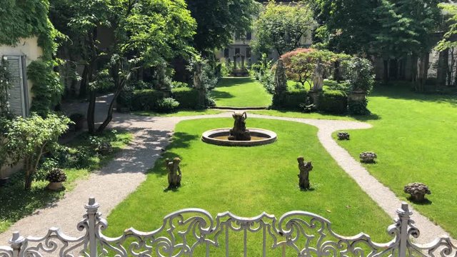 The Museo Vigna di Leonardo in Milan, across the street from The Last Supper, has restored Leonardo da Vincis vineyards and made them open to the public.