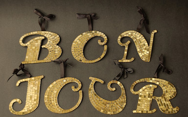 Gold BONJOUR © Julie