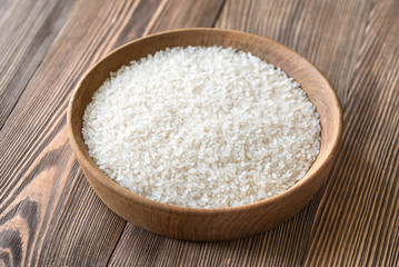 Fototapeta na wymiar Bowl of uncooked camolino rice