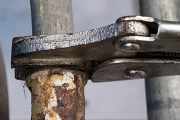 Hydraulic wrench and water installation. Accessories for hydraulics mechanics when repairing old water lines.