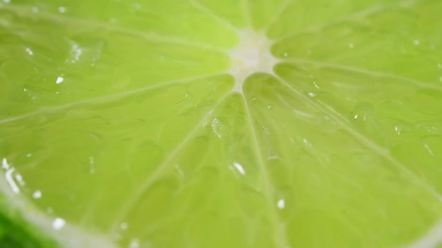 fresh lime sliced ratation