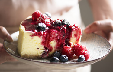Fresh berry cheescake food photography recipe idea