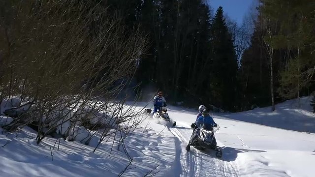 The journey on snowmobiles