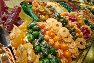 Owoce w polewie cukrowej