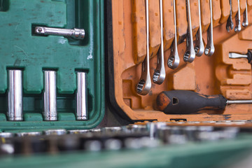 automobile repair and maintenance tools set