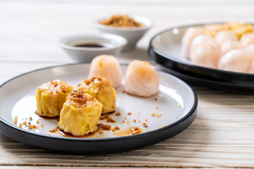 chinese shrimp steamed dumpling