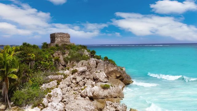 Tulum ruins in Caribbean sea at Mayan Riviera