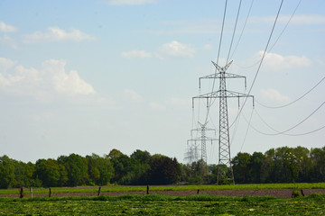 Strommast Hintergrund Freileitungsmast