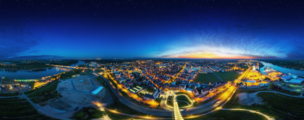 Panorama von Worms am Rhein Nachts volle 360°