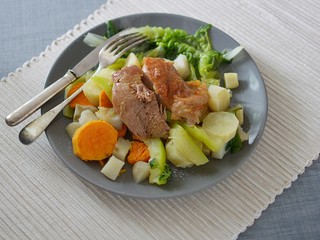 turkey breast and fresh steamed vegetables