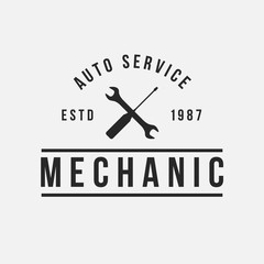 Auto mechanic service. Mechanic service logo set. Repair service auto mechanic logos. Car vintage vector logo set.