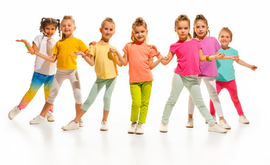 L& 39 école de danse pour enfants, ballet, hiphop, street, funky et danseurs modernes
