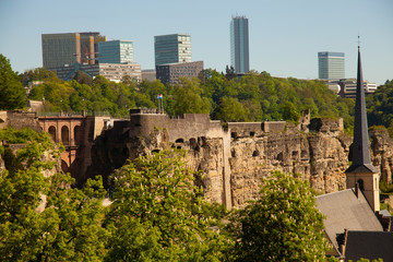 Luxembourg city old quarter - vue sur le  Kirchberg