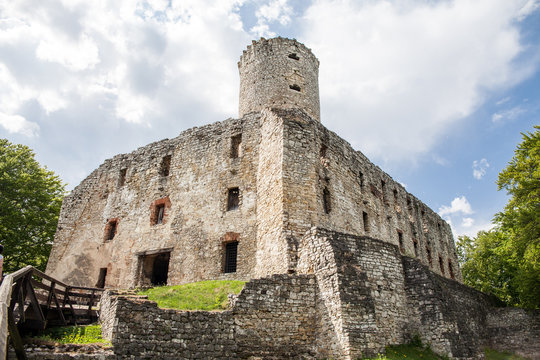 BABICE, POLAND - MAY 1, 2018: Old castle Lipowiec. Historic castle Lipowiec and antique building museum.The ruins of the castle on the top of the mountain