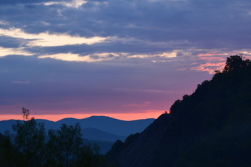 Mountain Vista Sunset