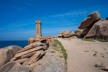 Ploumanac'h - Die Küste aus rosa Granit