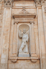 Obraz premium Italy, Central SE Italy. Brindisi, Ostuni..San Francesco Church. Liberty Squre. St. Frances of Assisi.